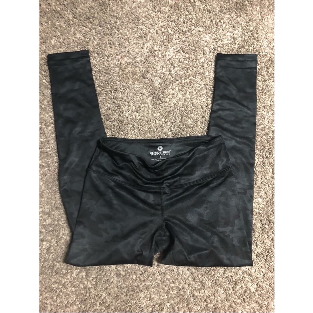 Camo leggings